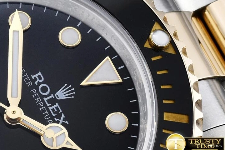 1023 ROLSUB183A – Submariner 116613 18K Wrapped TT Blk V7 Noob A- Bold 1061